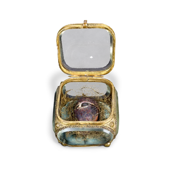 Mirada guardada, 1979. 9×10,5×10,5 cm, mixta.